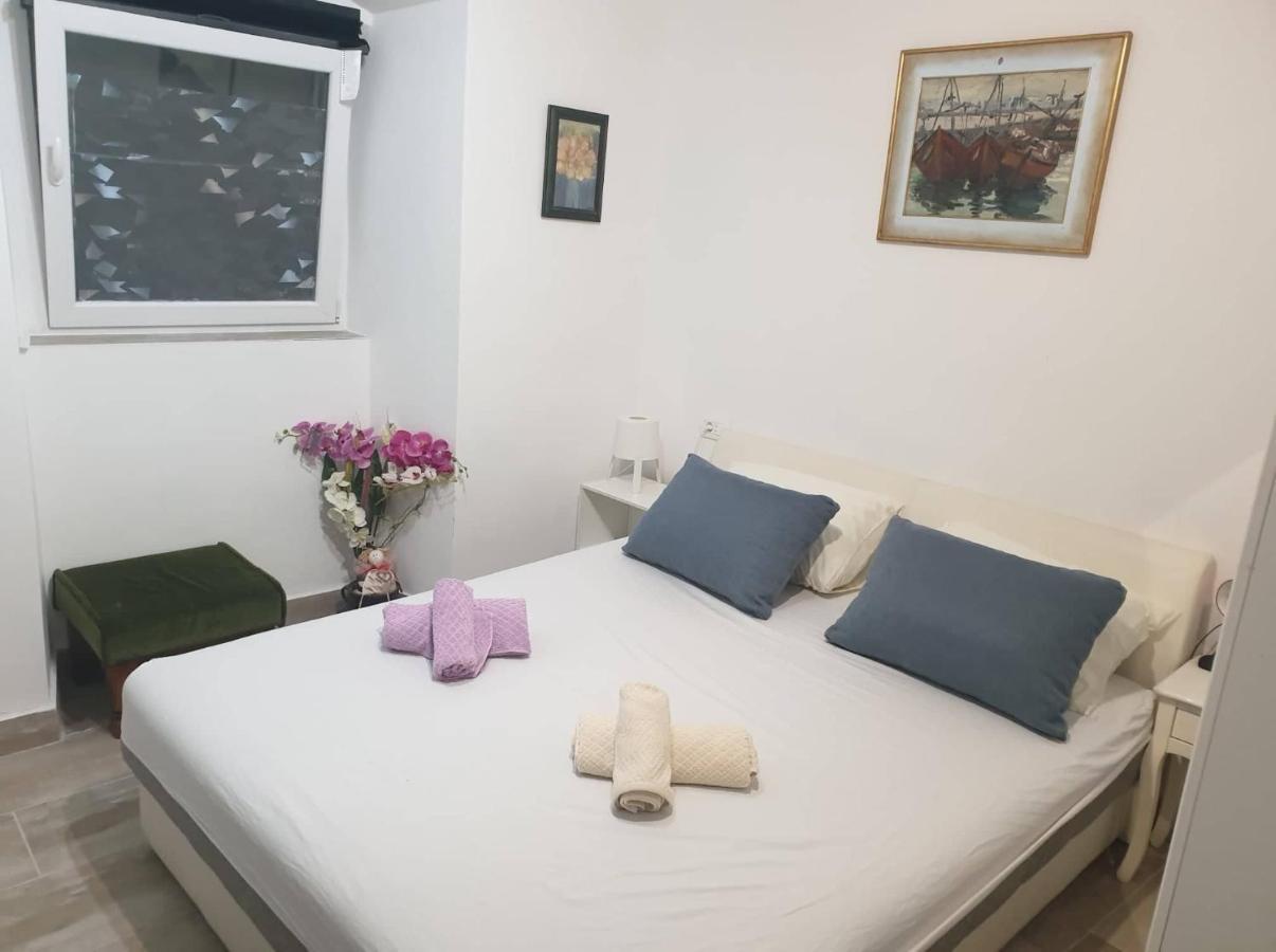 Apartmani Nedo Спліт Екстер'єр фото
